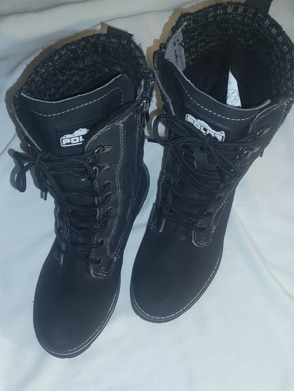 Black Women's Lace-Up Knit Cuff Boots